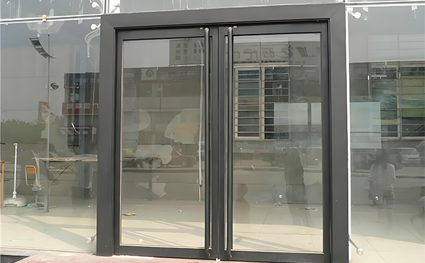 海原玻璃地弹门