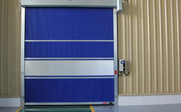 选择海原快速海原卷帘门时的注意事项