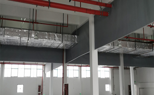 海原挡烟垂壁防火玻璃厚度要求