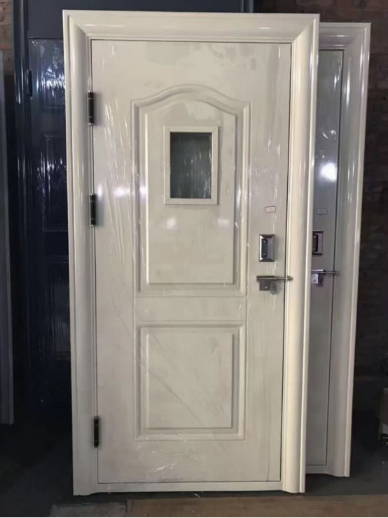 海原学校教室门 海原学校教室门