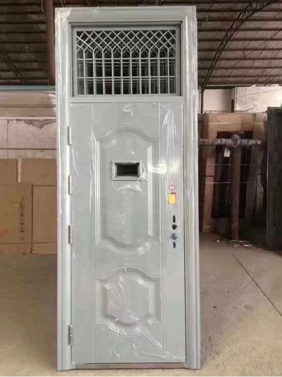 海原学校教室门 海原学校教室门