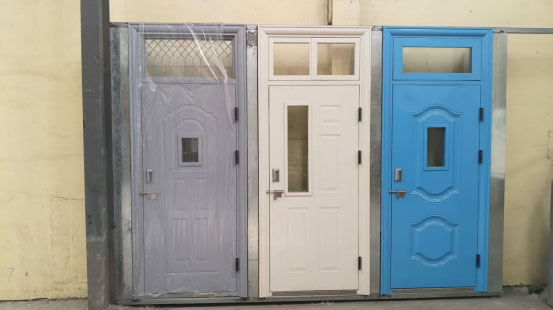 海原学校教室门 海原学校教室门