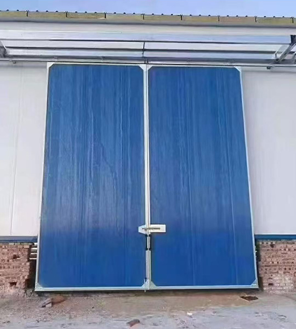 海原工业门在大型仓储物流通道中的应用实例